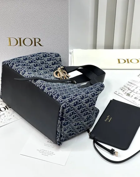 Сумка Dior Toujours Жаккард Denim Dior Oblique синего цвета