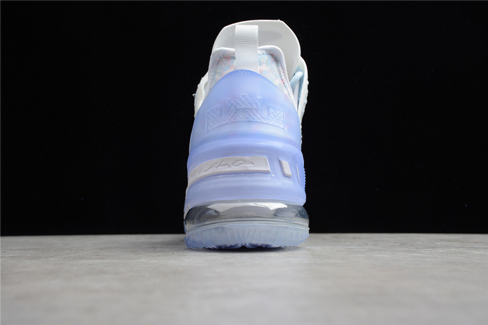 Nike air max performance 2018 2025