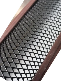 Суперпрочная Сетка для защиты водостока от мусора и листьев 0,4х1,7м