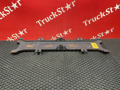 Планка прижимная АКБ 2019г.