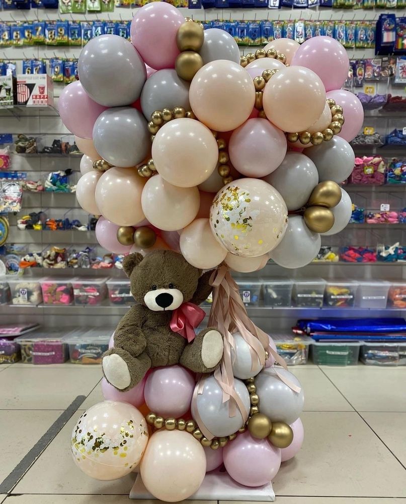 Мишка с облаком шаров арт3765