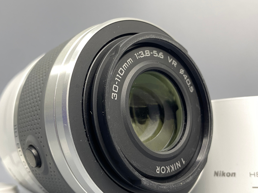 Nikon 30-110mm 3.8-5.6 VR Nikkor 1 Белый