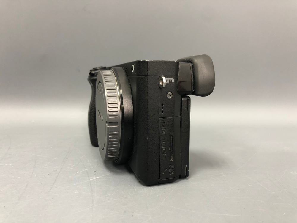 Sony A6300 (8.500 кадра)