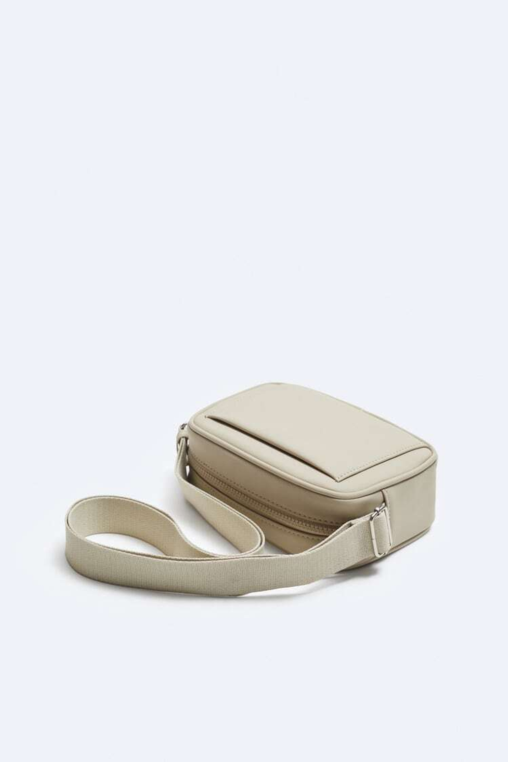 ZARA ПРОРЕЗИНЕННАЯ СУМКА С РЕМНЕМ ЧЕРЕЗ ПЛЕЧО, БЕЖЕВЫЙ