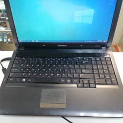 Ноутбук Samsung NP-R525