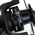 Безынерционная катушка с байтраннером 6000 Kaida ARCHER (7+1BB, мет. шпуля)