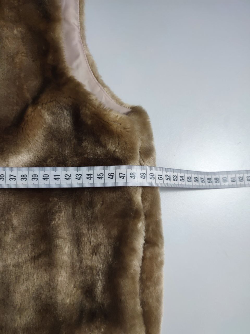 Жилетка Vue Sur Mer  пушистая 46 размер