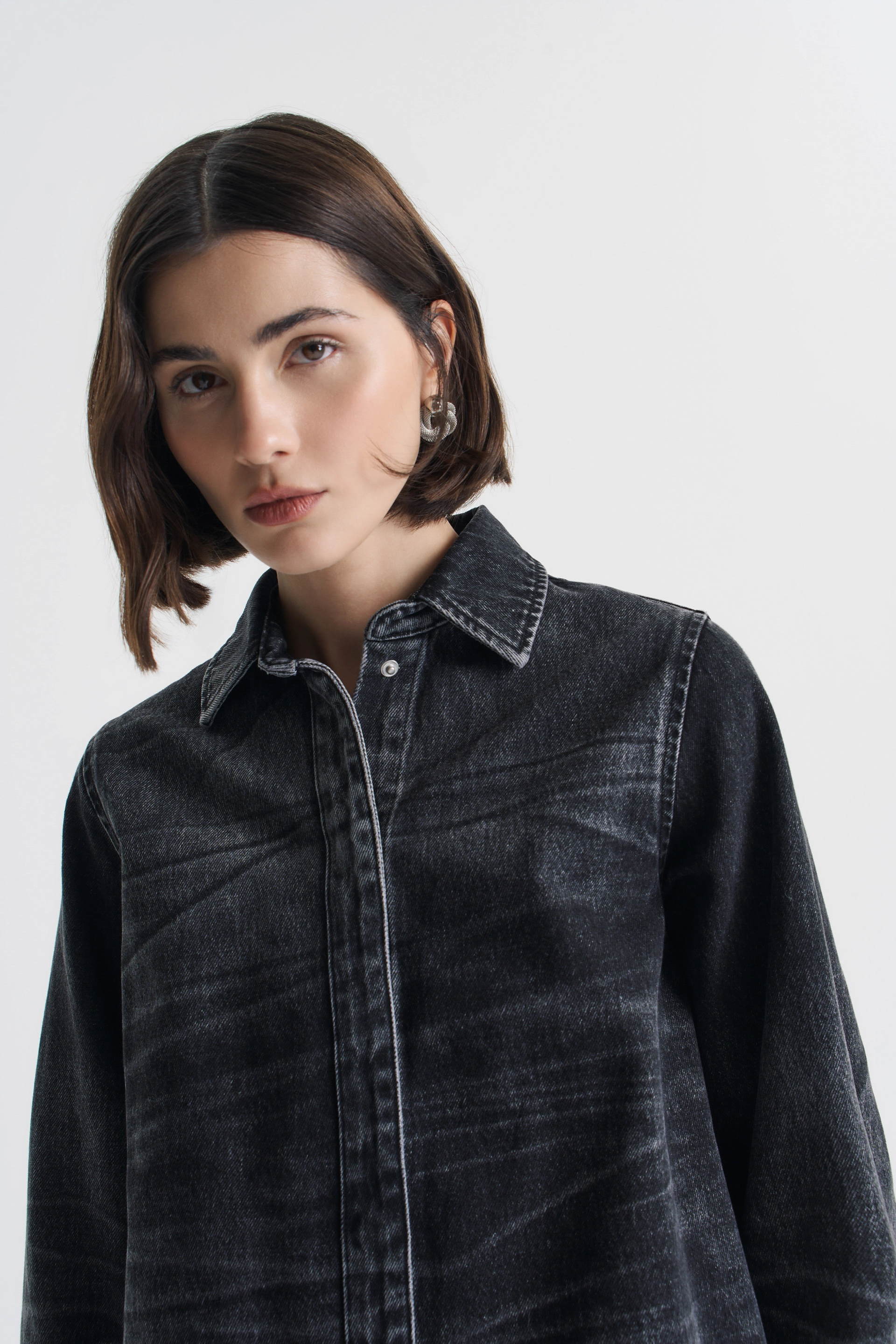 Джинсовая рубашка acid wash