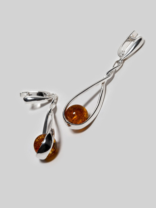 Серьги с цельным янтарем