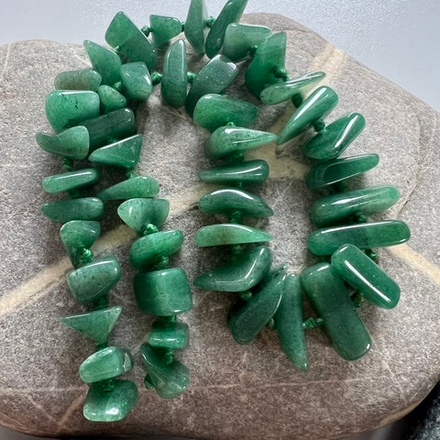 Авантюрин. Камни для изделий на заказ. Цена зависит от вида заказанного изделия