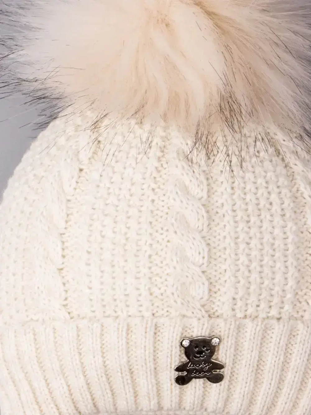 Шапка зимняя вязаная с помпоном для детей