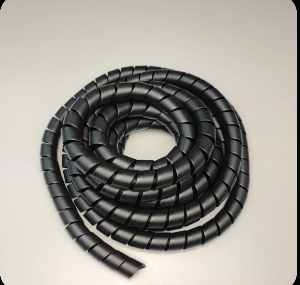 Спираль защитная пластиковая, внутренний диаметр 20мм, 5 метров, черная