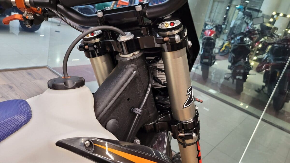 Мотоцикл JHL Z4i PR250 (172FMM-5S) EFI ENDURO