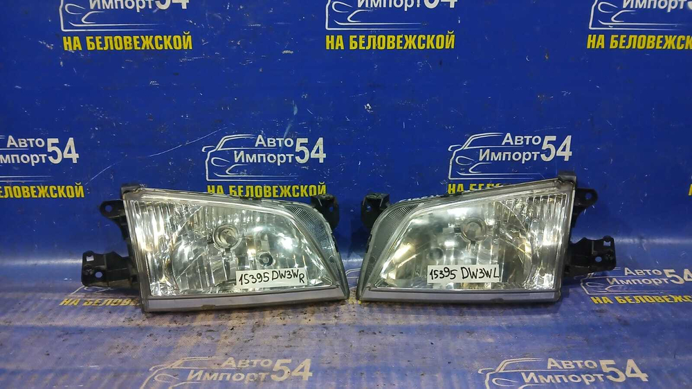 Фара передняя левая MAZDA DEMIO 1999-2002