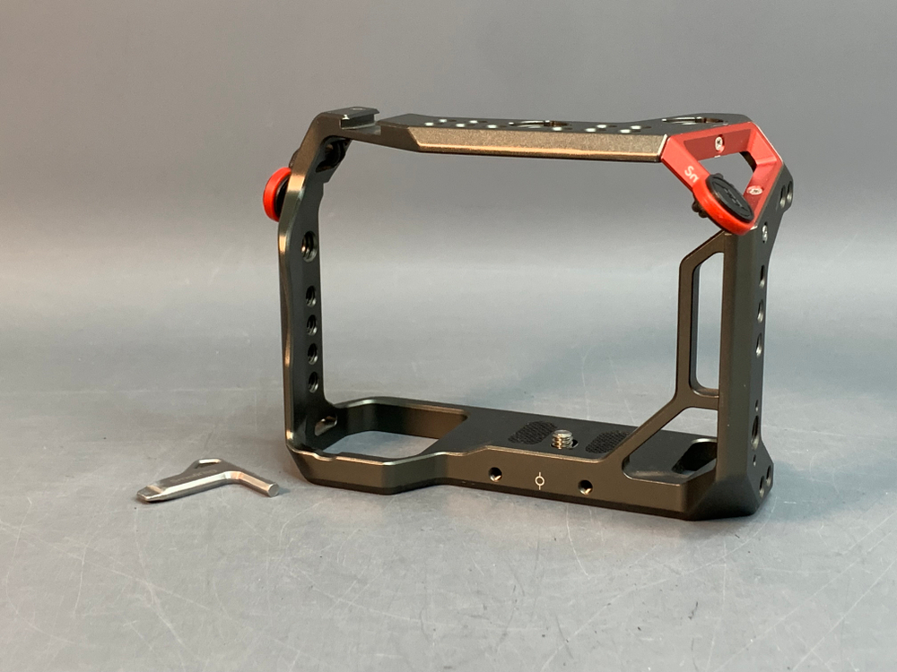 SmallRig (ccs2645) для камер Sony A7 III