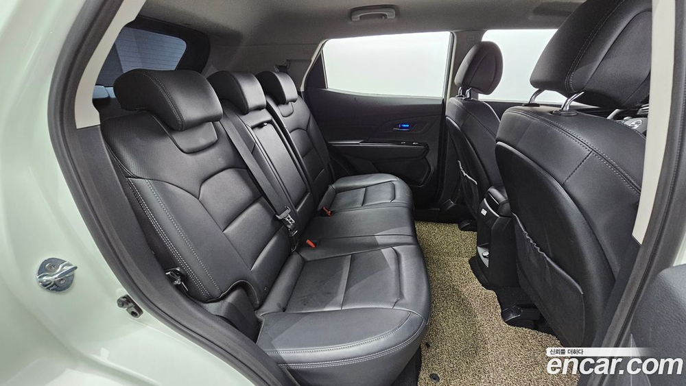 KG Mobility (Ssangyong) Beautiful Korando Бензин 1.5 2WD C5 (03.2022)