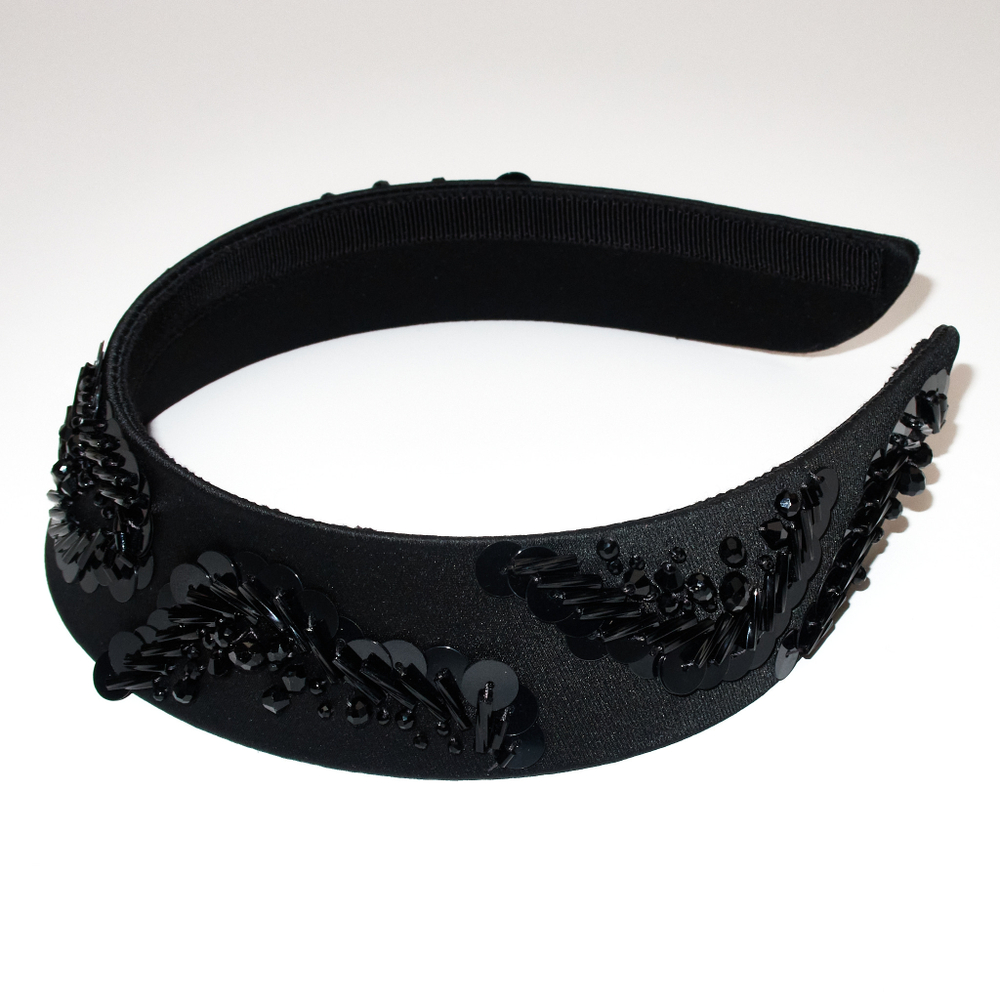 Кокошник с декором из пайеток