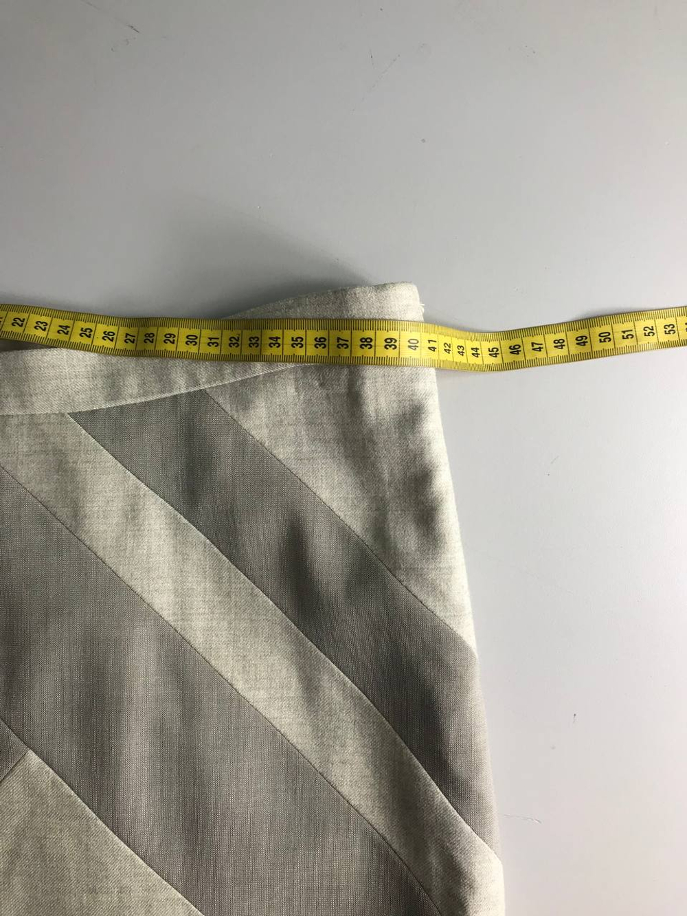 Юбка для прохладной погоды, визуально на 46 размер