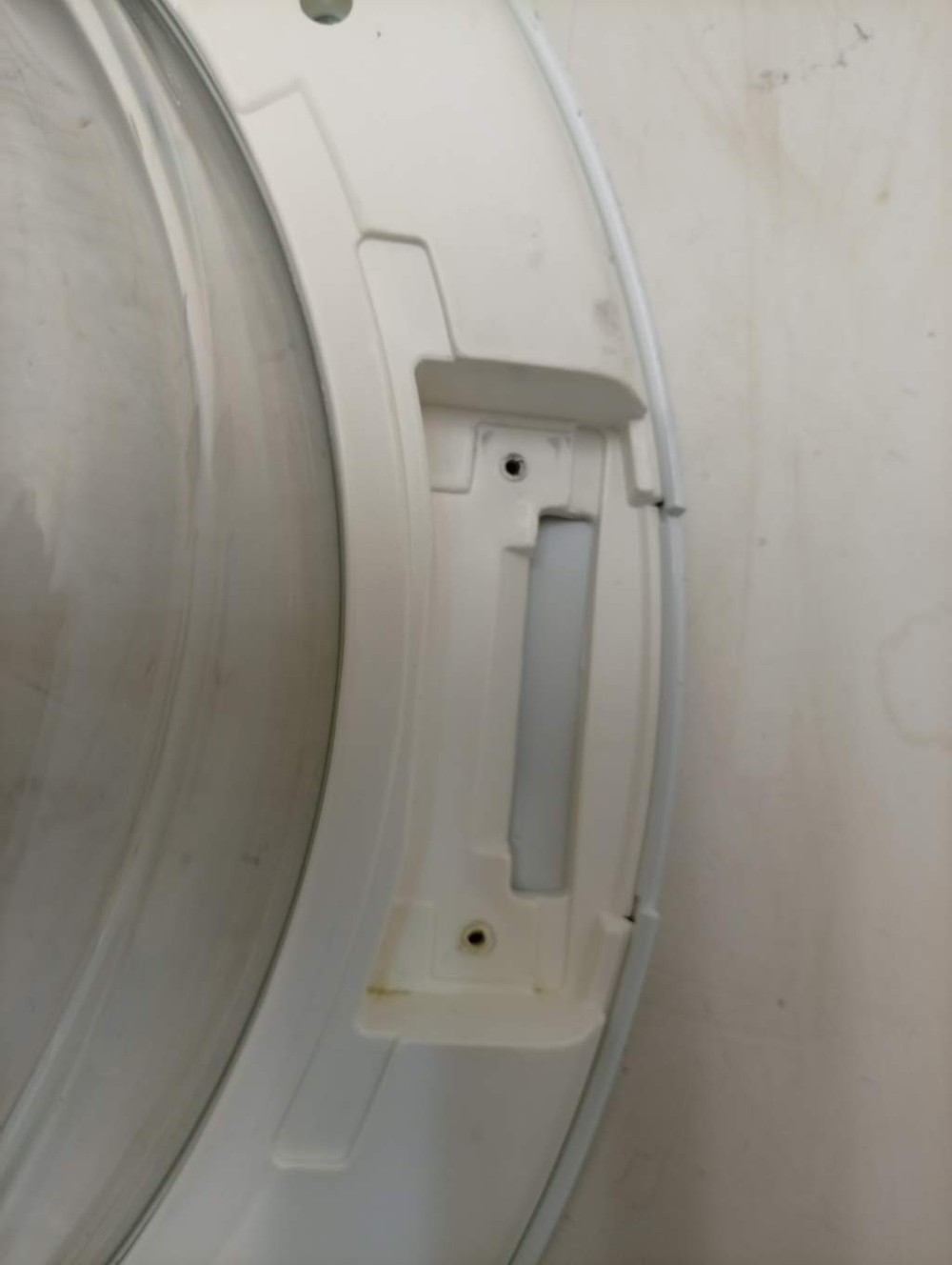 IWUE 4105 CIS кт28 Люк загрузочный для стиральной машины Indesit б/у