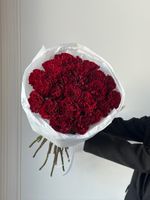 Моно букет из одноголовой пионовидной розы 25 шт