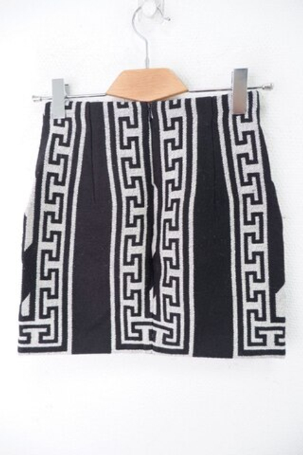 Юбка Zara из вискозы 42 размер