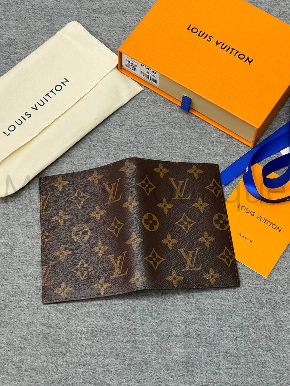 Обложка для паспорта Louis Vuitton Monogram