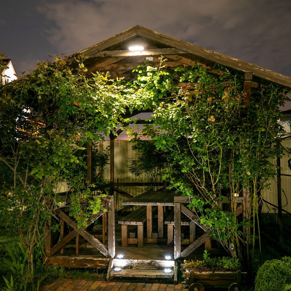 USL-F-171-PT130 INGROUND Садовый светильник на солнечной батарее. 4 светодиода. Белый свет. 1xАА Ni-Mh аккумулятор в-к. IP44. TM Uniel.