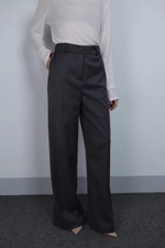 брюки прямого кроя