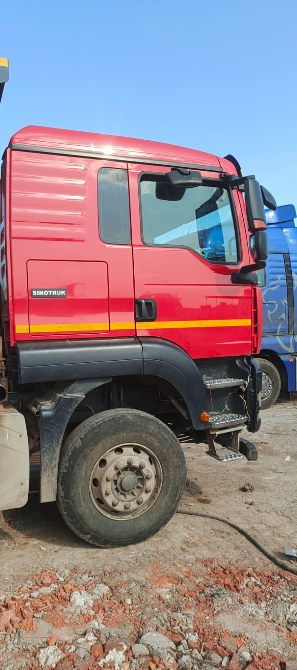 Howo T5G 8x4 Самосвал ZZ3317V386GE1 (Дизельный, 10,5 л, 440 л.с., МТ)