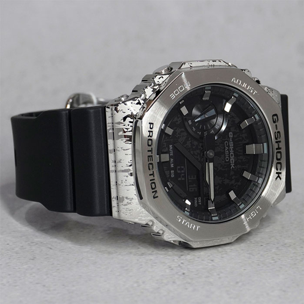 Мужские наручные часы Casio GM-2100GC-1A