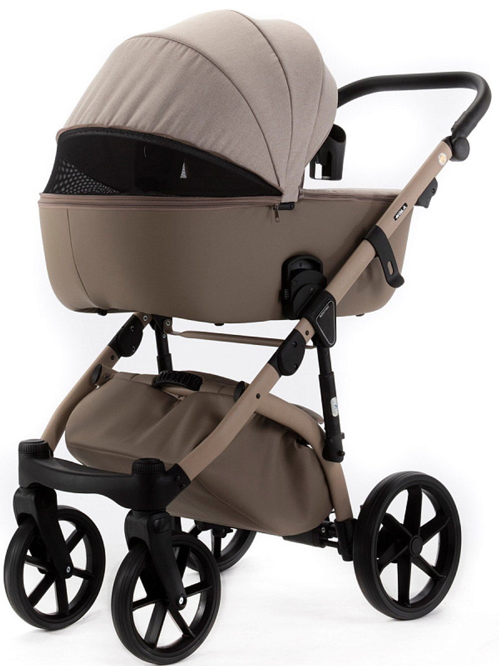 Детская коляска Adamex Nola Natura 2 в 1 N-4-CAPPUCCINO (СВ.БЕЖ + Т.БЕЖ.КОЖА)