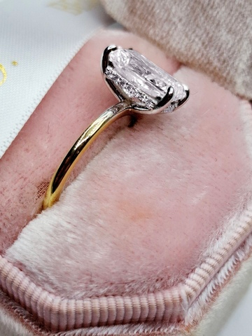 Кольцо с бриллиантом Радиант 1,5 карат