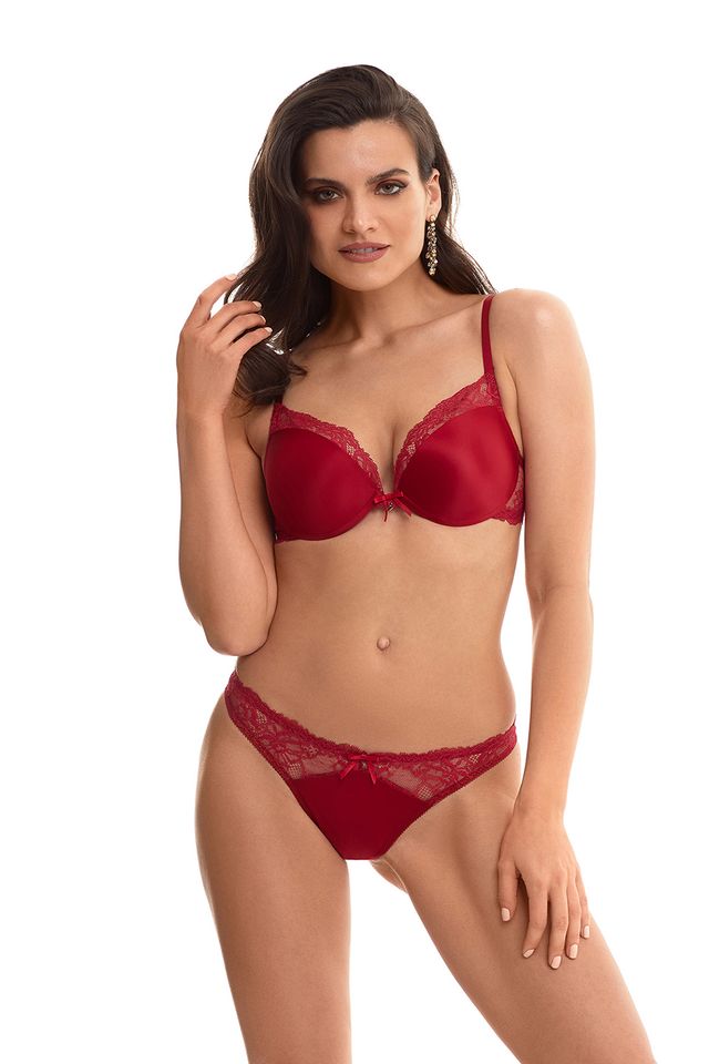 Классические красные трусики стринги