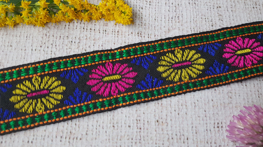 Тесьма текстиль жаккард, ш. 3,5 см