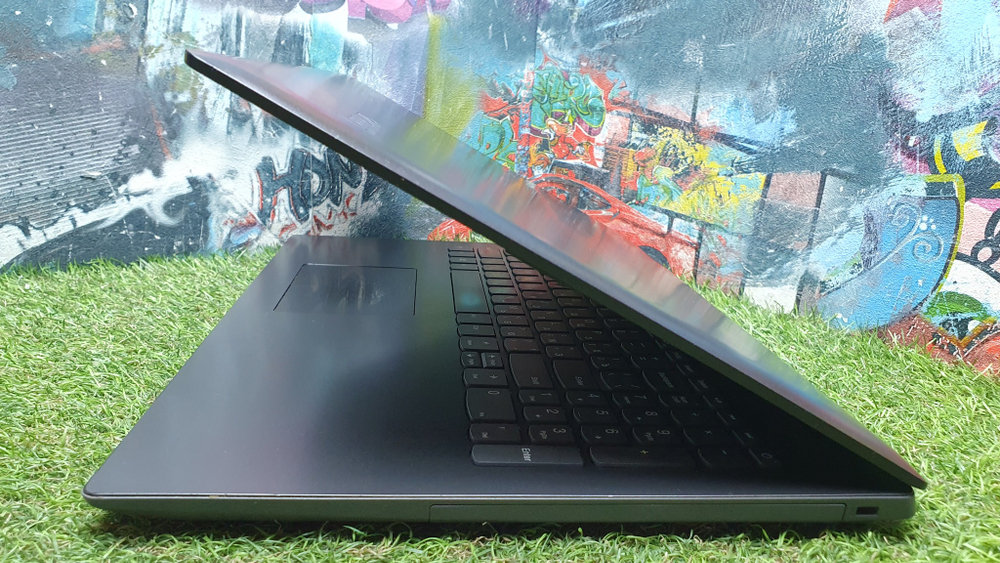 Ноутбук Lenovo i3-6/4 Gb/IdeaPad 320-15ISK [80xh01ehrk]/Windows 10