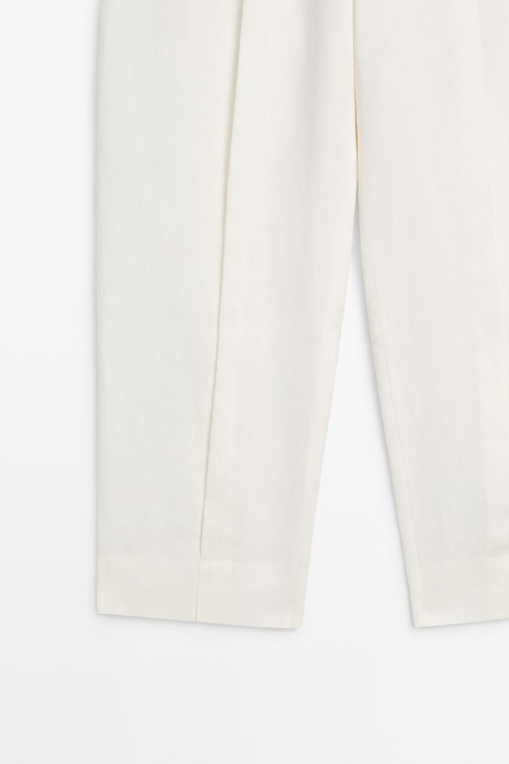 Massimo Dutti Льняные брюки с вытачками и манжетами, экрю