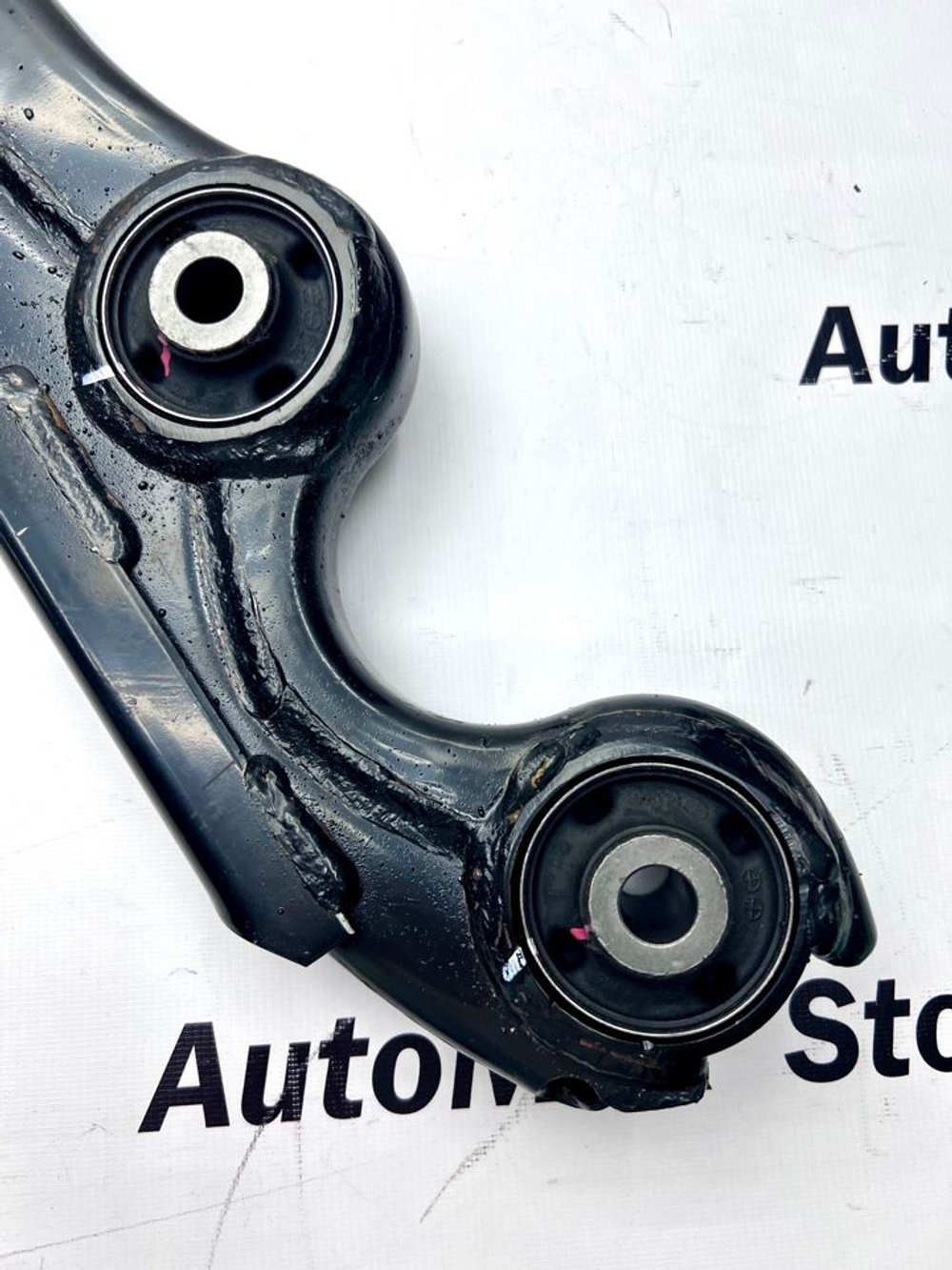 Рычаг продольный задний Митсубиши Паджеро. Левый. 4113A091. Оригинал.