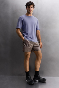 ZARA ФУТБОЛКА С ГРАФИЧЕСКИМ ПРИНТОМ, ЛИЛОВЫЙ