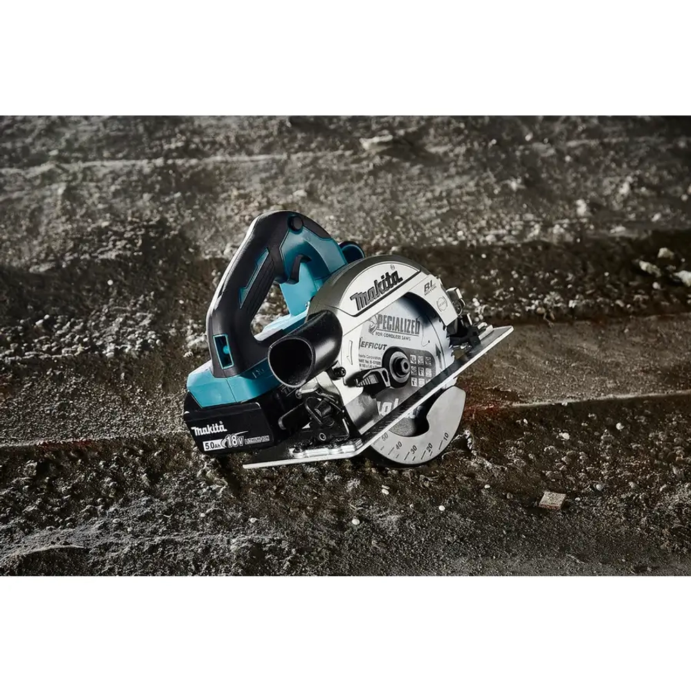Аккумуляторная дисковая пила Makita DHS660Z