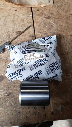 Втулка 64L3-30101