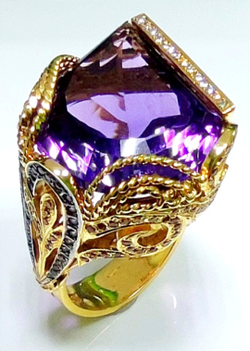 Кольцо  Эстерелла золото 750 аметист, сапфир, бриллиант