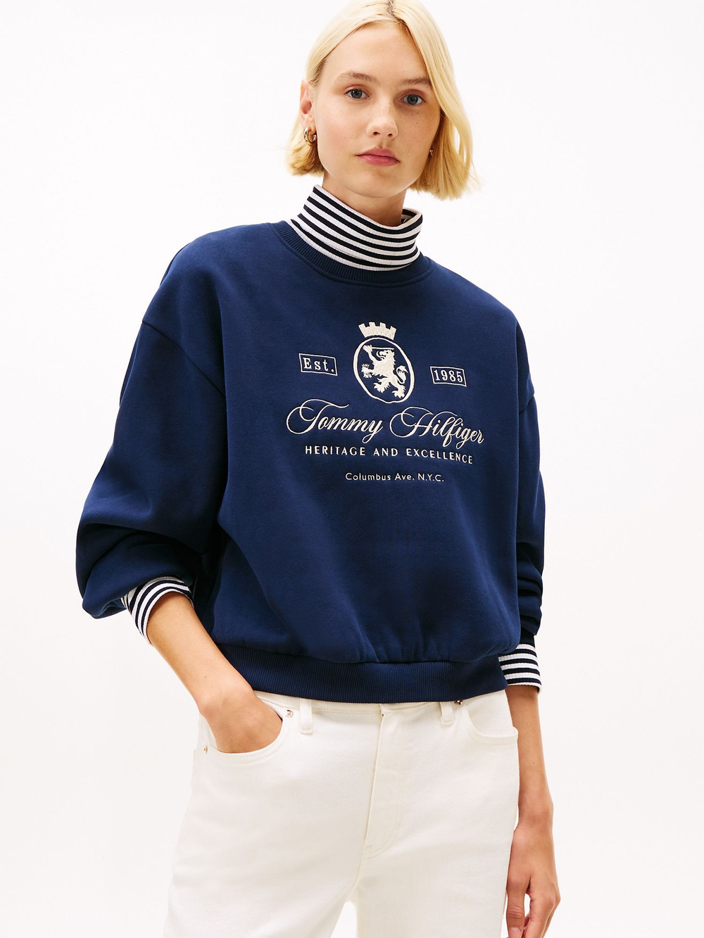 Свитшот Tommy Hilfiger Embroidered Script Crest Logo Sweatshirt Dark Blue