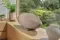 Bowers & Wilkins Zeppelin Pro Edition Solar Gold