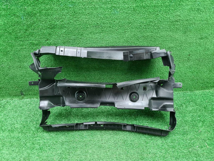 Воздуховод радиатора BMW 3er G20 (2018-2022)