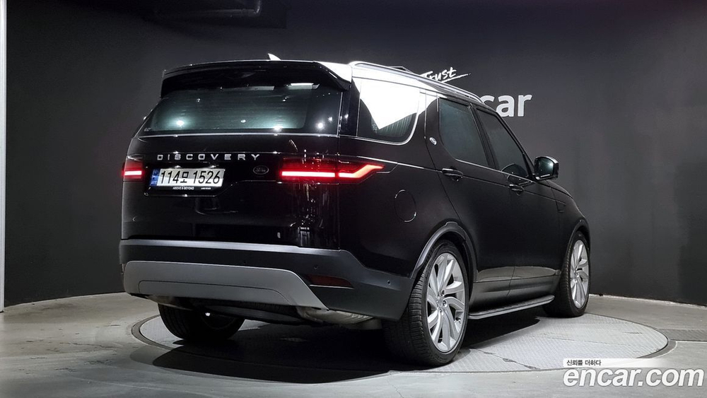 Land Rover Discovery 5 D300 HSE (02.2022)