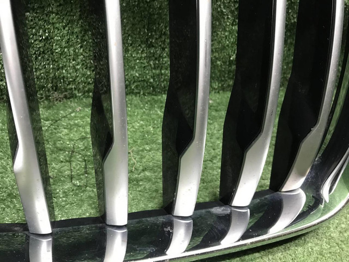 Решетка радиатора BMW X5 G05 (2018-2023)