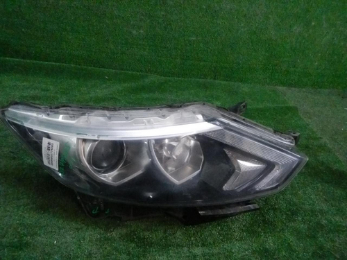 Битая Фара правая Nissan Qashqai J11 (2013-2019) галоген