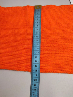 Шарф Тануки сочного оттенка