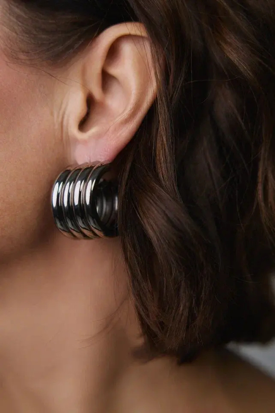 Серьги пусеты широкие графитовые кольца