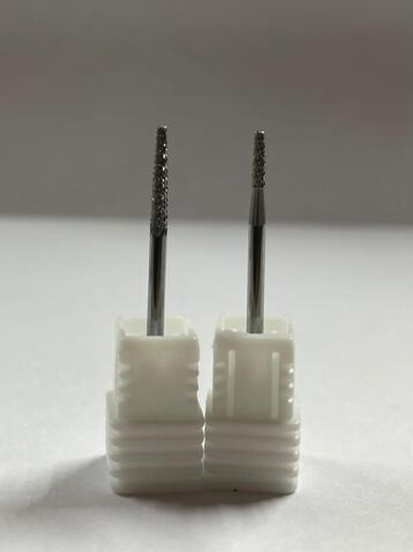 Тонкая фреза для подпиливание под ноготь